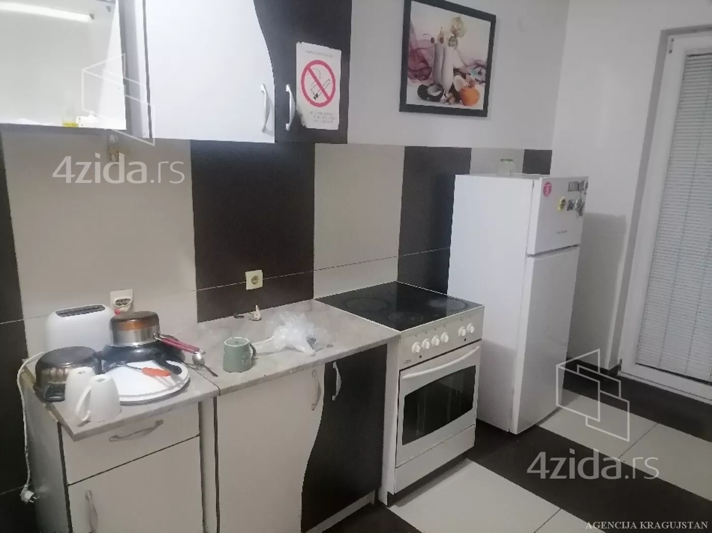 Troiposoban stan | 4zida