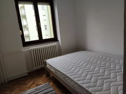 Petra Drapšina 55 | 4zida.rs