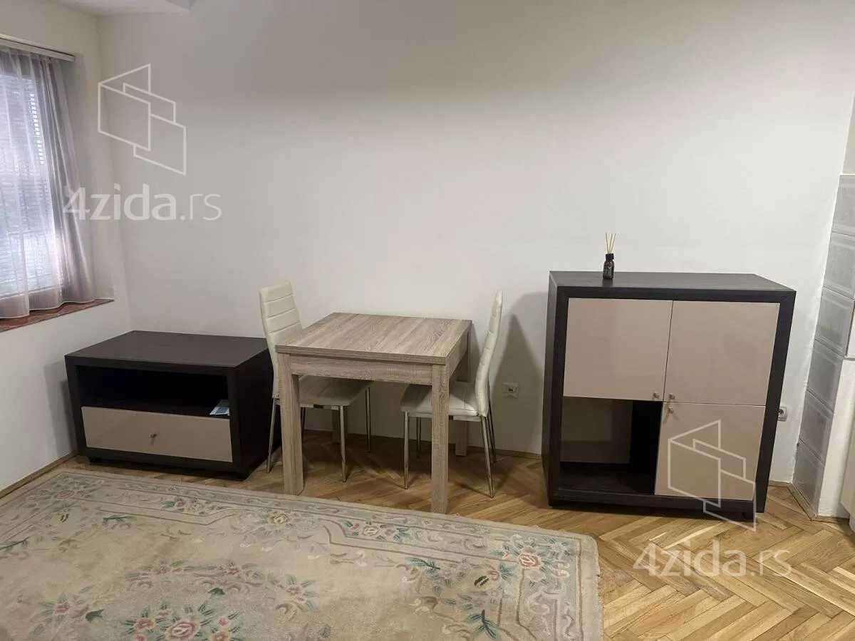 Garsonjera | 4zida