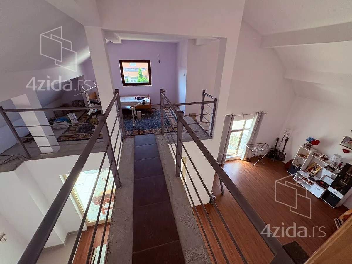 3-etažna kuća | 4zida