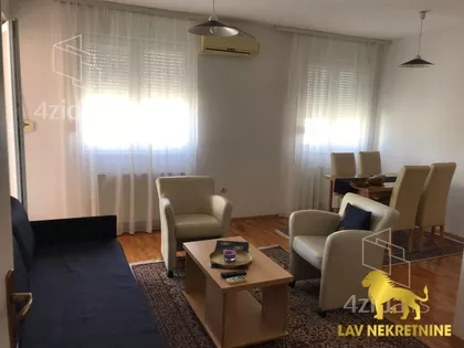 VASE PELAGIĆA | 4zida.rs