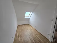 Šestosoban stan | 4zida