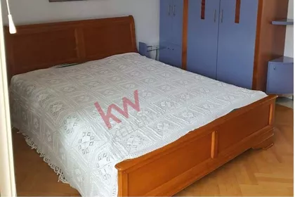 Sanje Živanovića | 4zida.rs