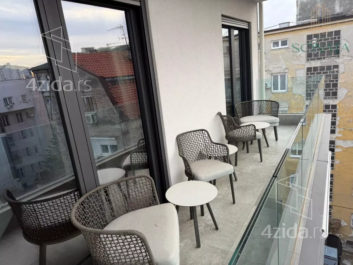 Četvorosoban stan | 4zida