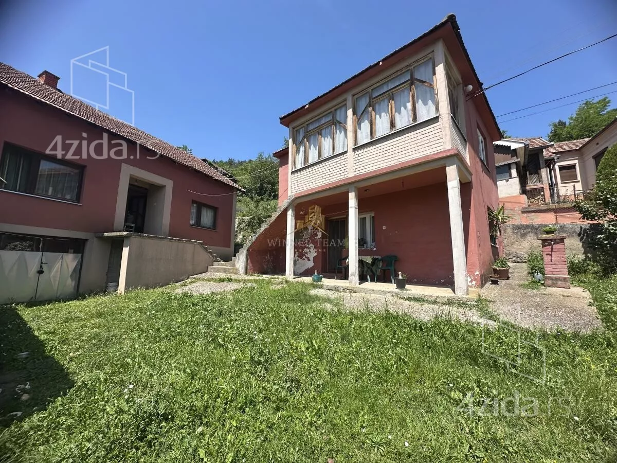 Kuća | 4zida