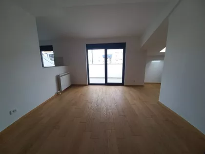 Južni Bulevar | 4zida.rs