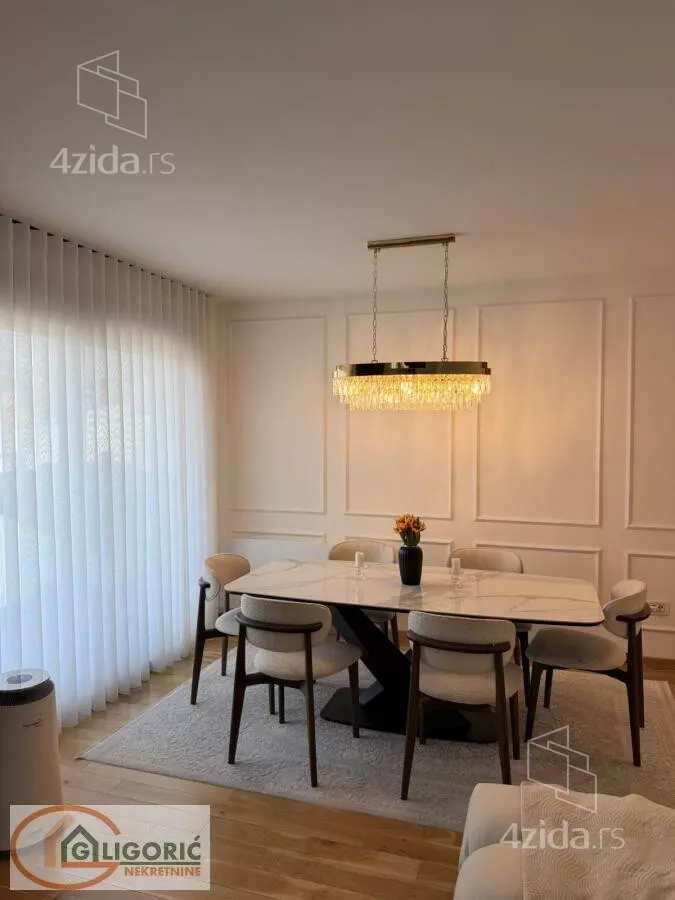 Petosoban stan | 4zida