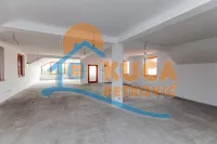Lokal | 4zida