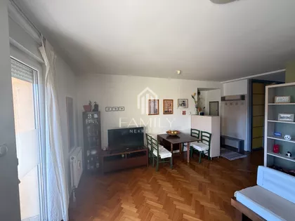 Grbavica | 4zida.rs