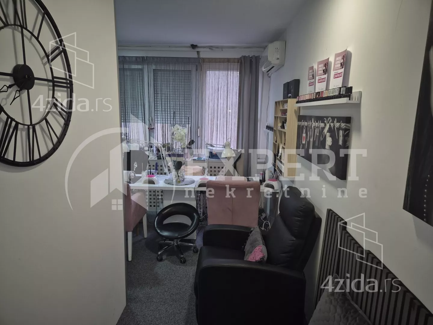 Lokal | 4zida