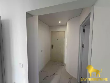 VESELINA MASLEŠE | 4zida.rs