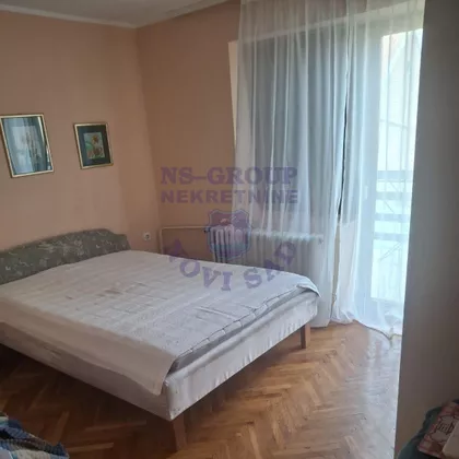 Bulevar Patrijarha Pavla (Somborski Bulevar) | 4zida.rs