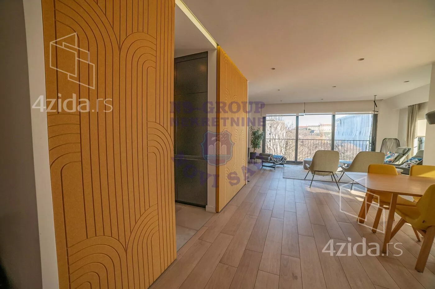 Petosoban stan | 4zida