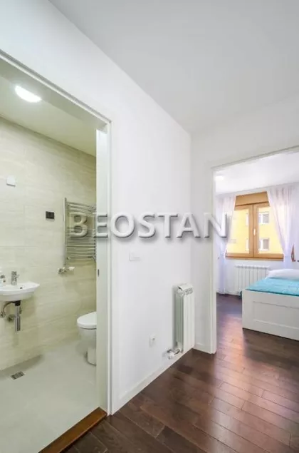 Urosa Martinovica | 4zida.rs