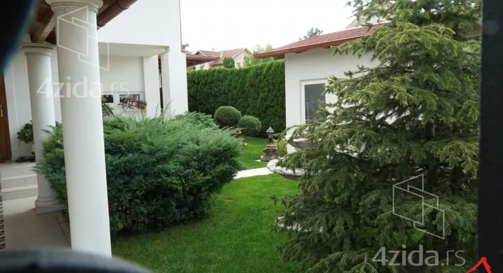 Kuća | 4zida