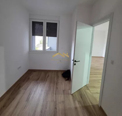 Bulevar Patrijarha Pavla (Somborski Bulevar) | 4zida.rs