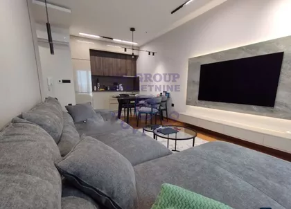 Cara Dušana | 4zida.rs