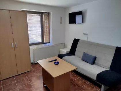 Potporučnika Govedarice 12 | 4zida.rs