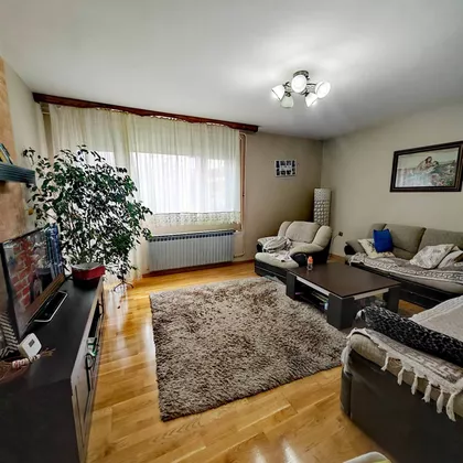 Lazarevac (mesto) | 4zida.rs