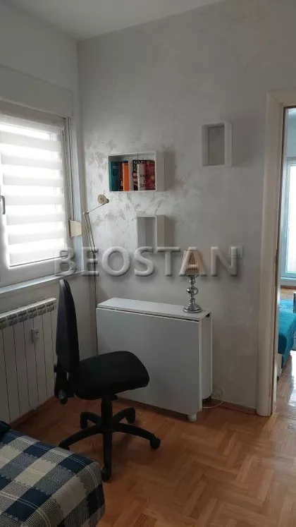 Rade Končara | 4zida.rs