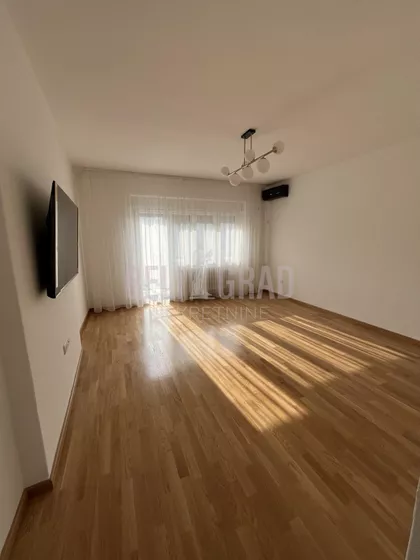 Džona Kenedija | 4zida.rs