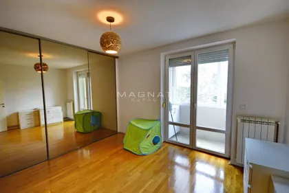 Kralja Vladimira | 4zida.rs