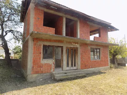 Raševica | 4zida.rs