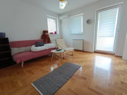 Boška Petrovića | 4zida.rs