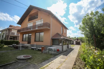 Šumarice | 4zida.rs