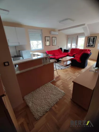 Železnička stanica | 4zida.rs