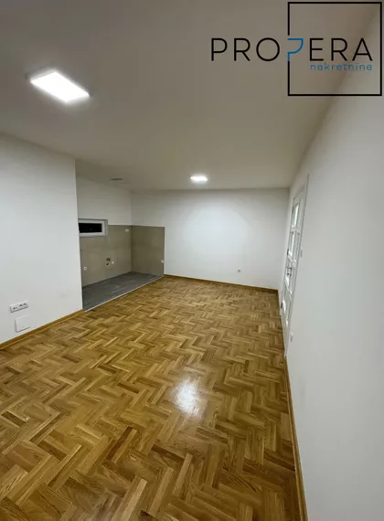 Studenička | 4zida.rs