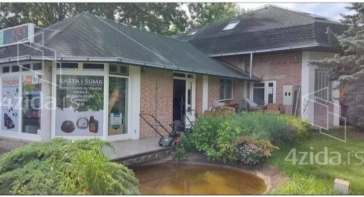 Poslovni prostor | 4zida