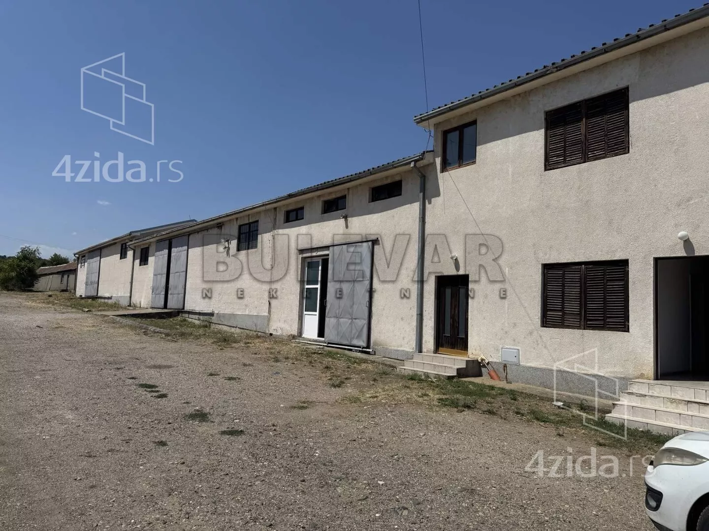 Lokal | 4zida