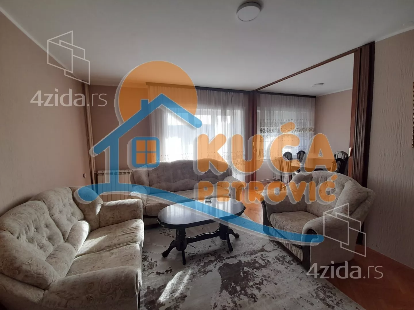 Trosoban stan | 4zida