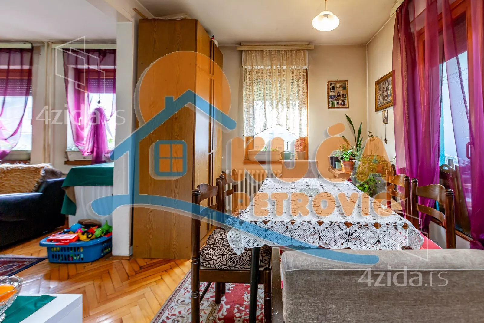 Dvoiposoban stan | 4zida