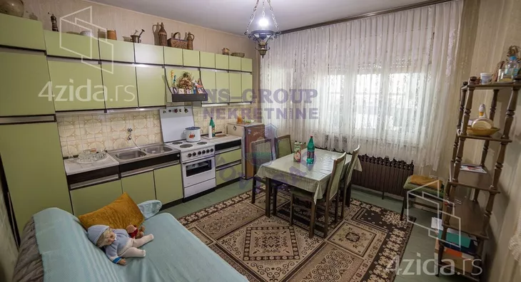 3-etažna kuća | 4zida