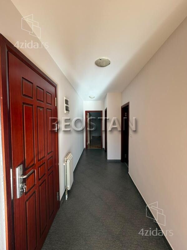 Stan – Beograd - Više