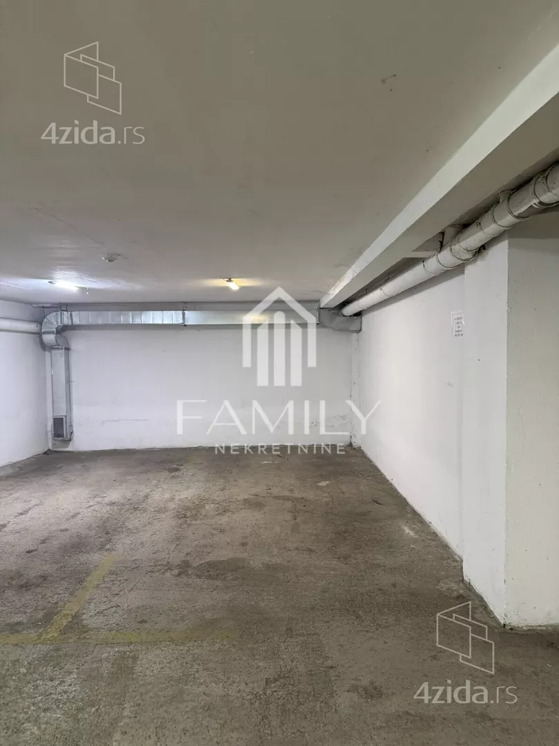 Garaža | 4zida