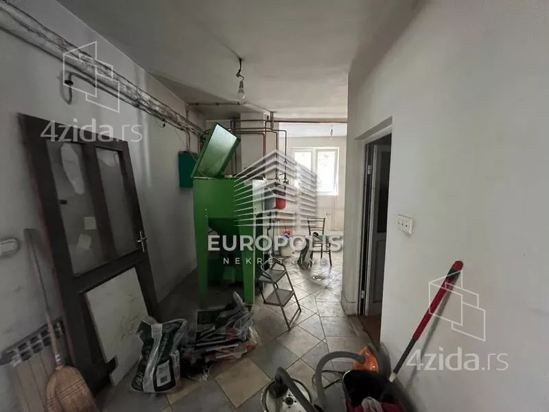 3-etažna kuća | 4zida
