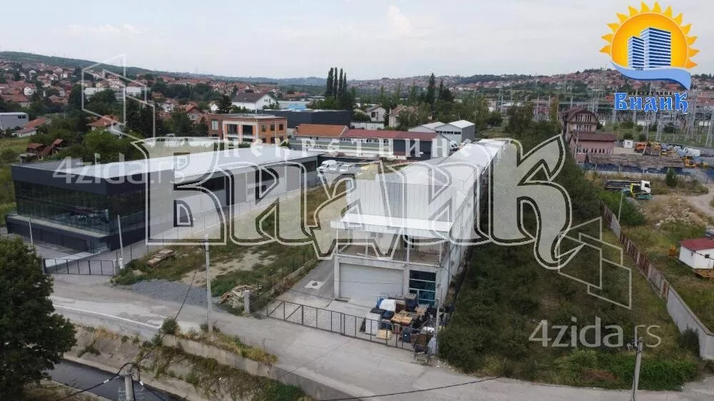 Poslovni prostor | 4zida