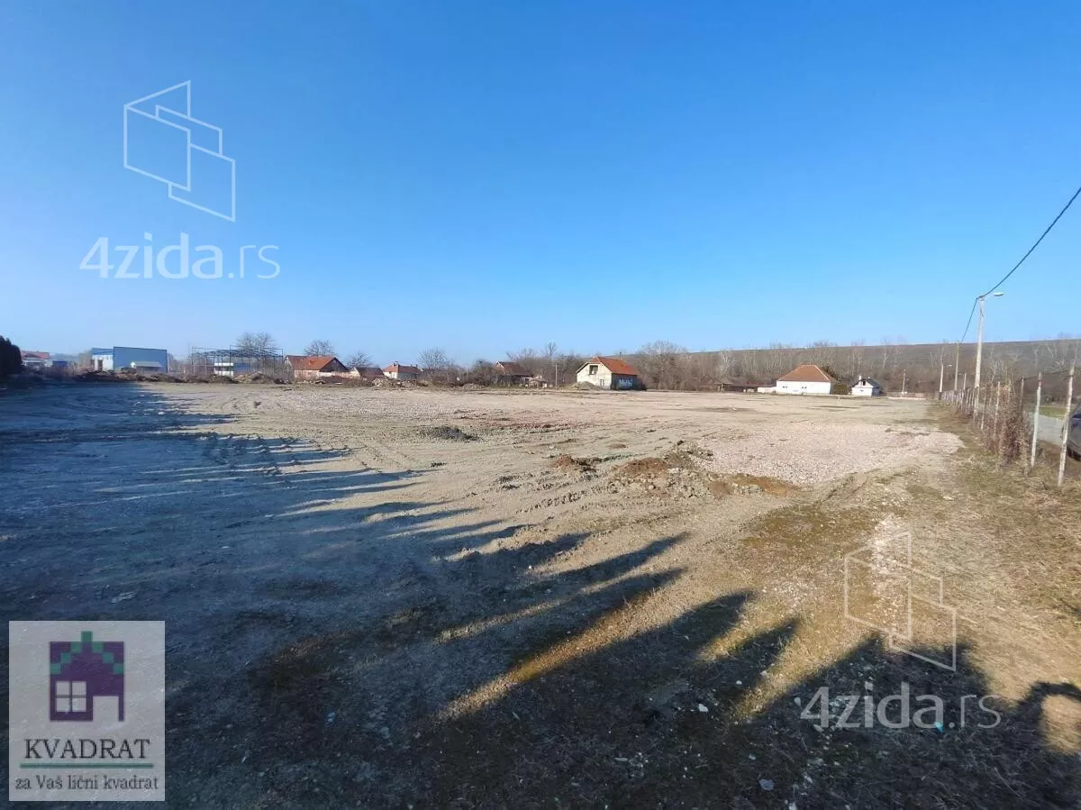Plac | 4zida