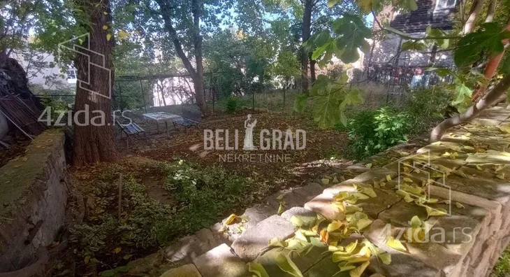 Šestosoban stan | 4zida