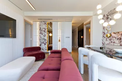 Nikolaja Kravcova | 4zida.rs