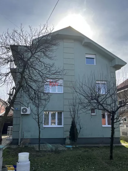 Radničko Naselje | 4zida.rs