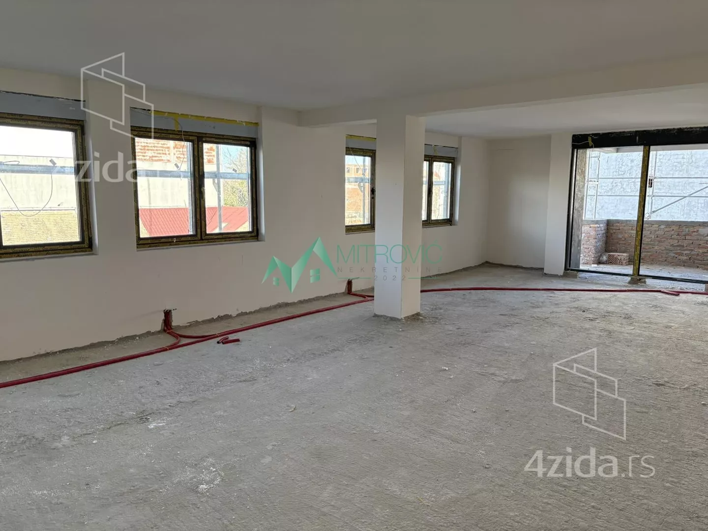 Četvorosoban stan | 4zida