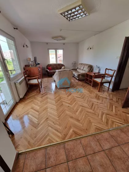 Vojvode Vlahović | 4zida.rs