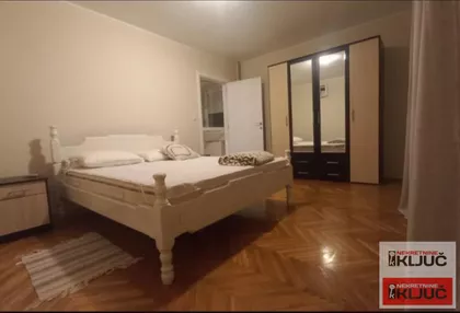 Sremska Kamenica | 4zida.rs