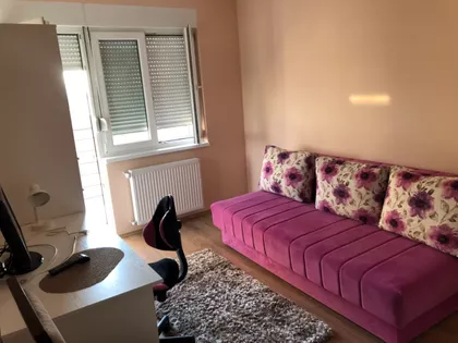 Cetinjska | 4zida.rs