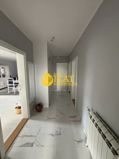 Nova Pazova | 4zida.rs