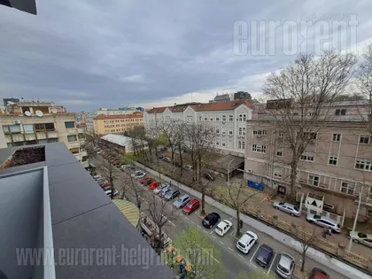 KLINIČKI CENTAR | 4zida.rs